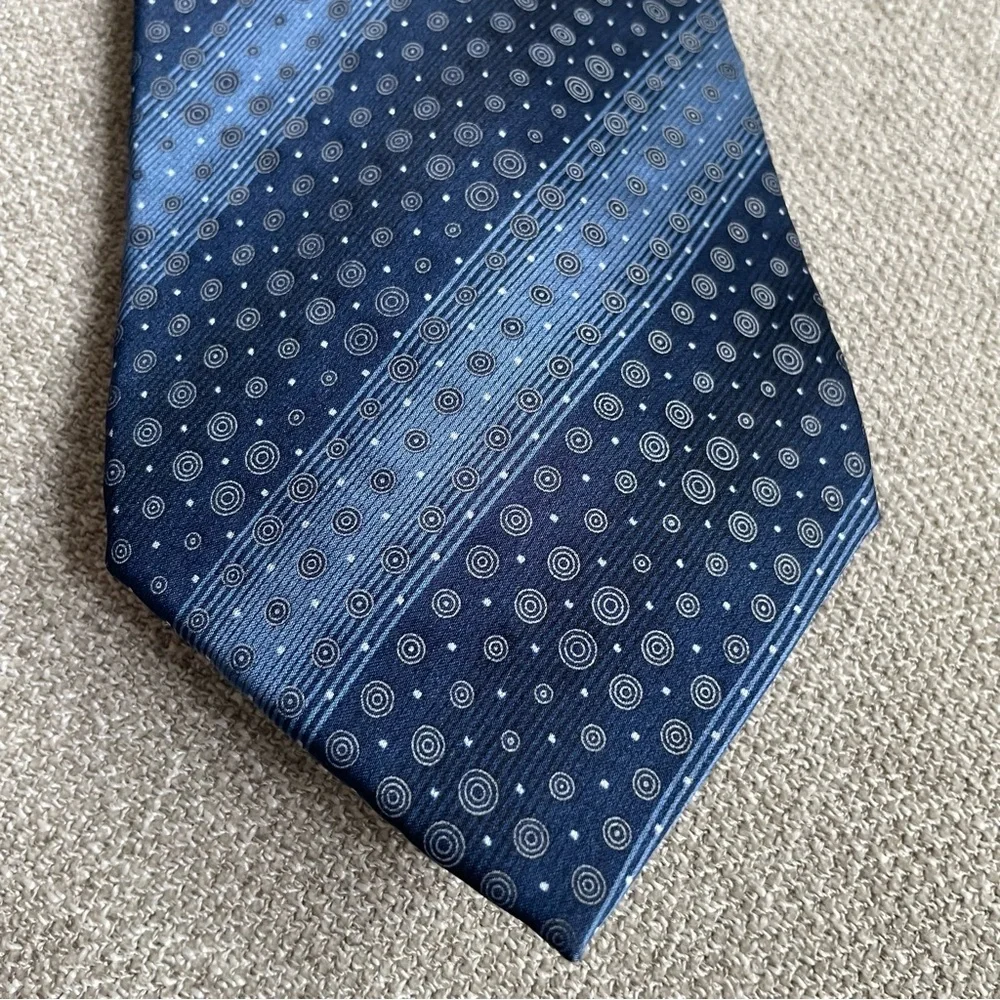 David Taylor Vintage Circle Dot Designed Silk Men’s Tie Professional Office Work